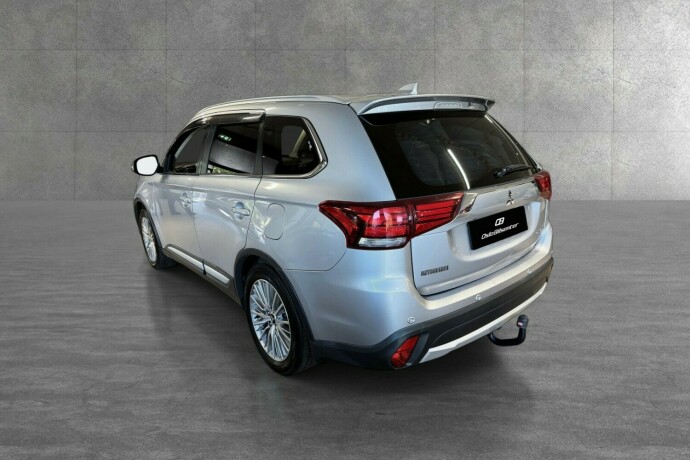 mitsubishi-outlander-diesel-2016-big-3