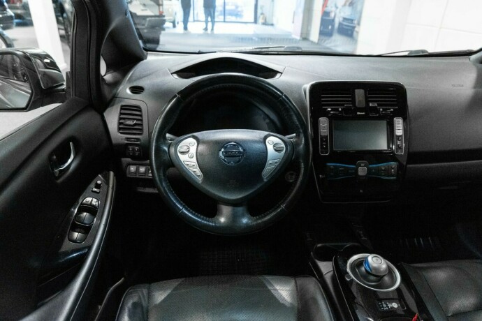 nissan-leaf-elektrisitet-2014-big-12