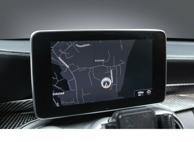 mercedes-benz-c43-bensin-2016-big-17