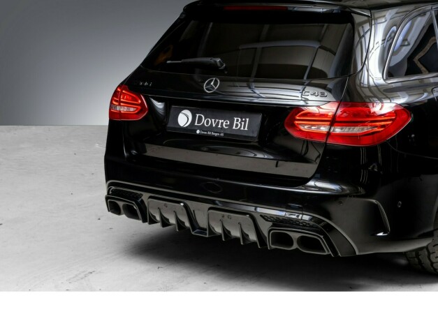 mercedes-benz-c43-bensin-2016-big-8