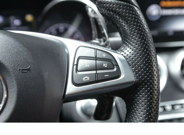 mercedes-benz-c43-bensin-2016-big-13