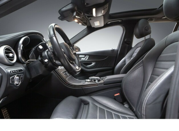 mercedes-benz-c43-bensin-2016-big-25