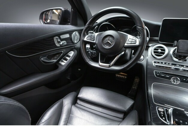 mercedes-benz-c43-bensin-2016-big-28