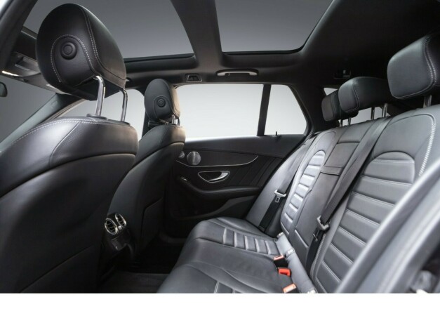 mercedes-benz-c43-bensin-2016-big-26