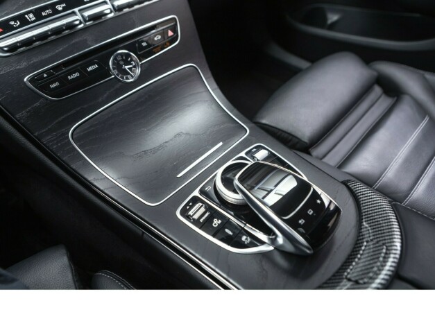 mercedes-benz-c43-bensin-2016-big-20