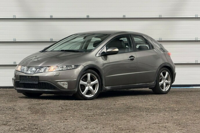 honda-civic-bensin-2007-big-6