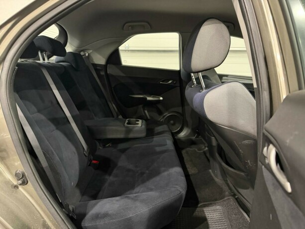 honda-civic-bensin-2007-big-10