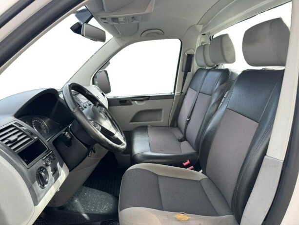 volkswagen-transporter-diesel-2014-big-4