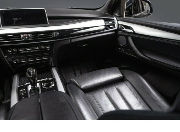 bmw-x5-elektrisitetbensin-2017-big-30