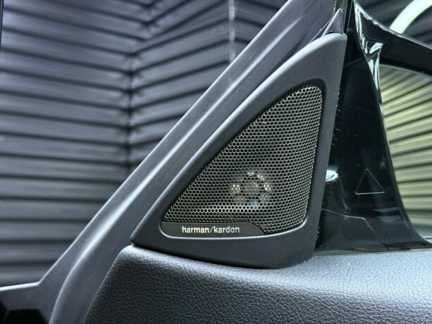 bmw-m4-bensin-2017-big-36