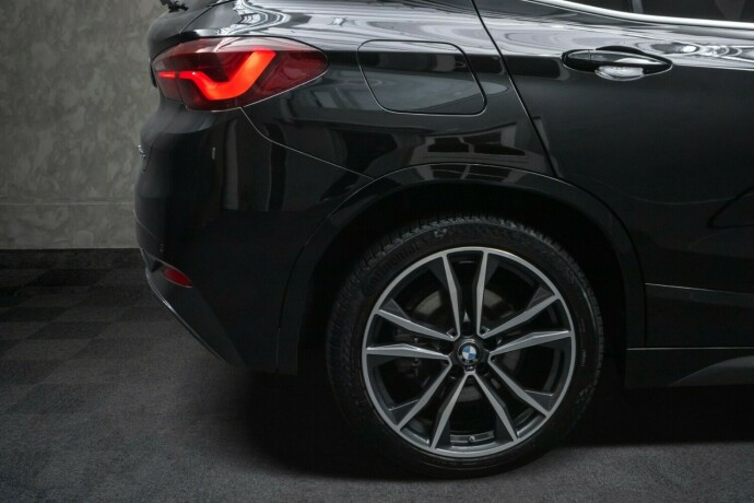 bmw-x2-elektrisitetbensin-2021-big-9