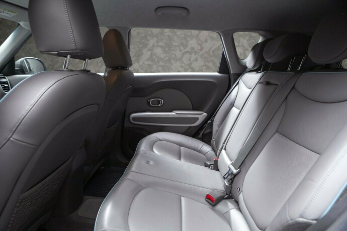 kia-soul-elektrisitet-2018-big-21
