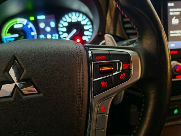 mitsubishi-outlander-elektrisitetbensin-2020-big-27