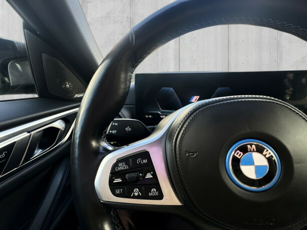bmw-i4-elektrisitet-2022-big-13