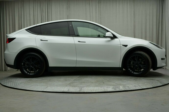 tesla-model-y-elektrisitet-2024-big-7