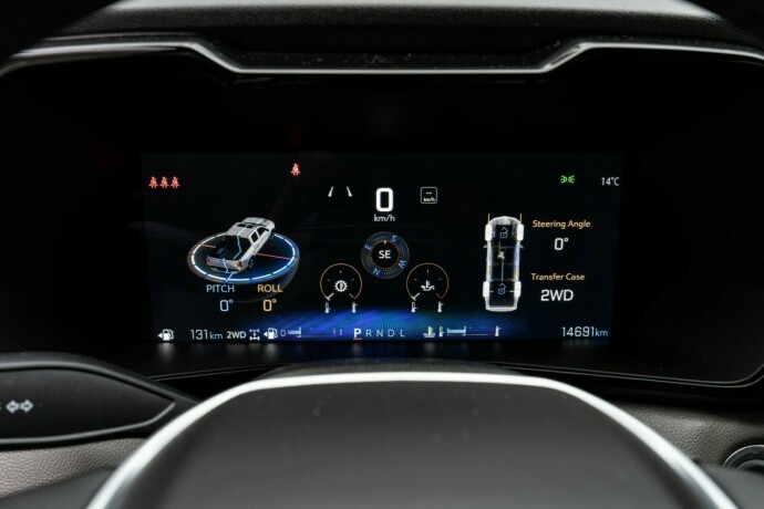 chevrolet-colorado-bensin-2025-big-26
