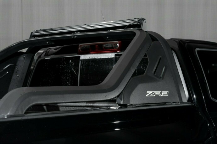 chevrolet-colorado-bensin-2025-big-9