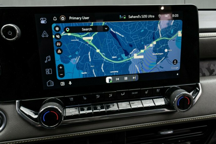 chevrolet-colorado-bensin-2025-big-40