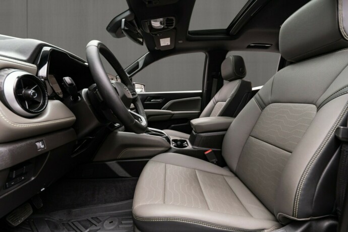 chevrolet-colorado-bensin-2025-big-41