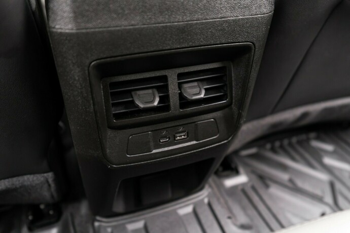 chevrolet-colorado-bensin-2025-big-45