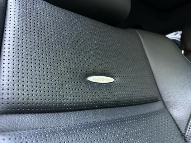 mercedes-benz-e63-bensin-2010-big-25