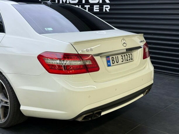 mercedes-benz-e63-bensin-2010-big-5