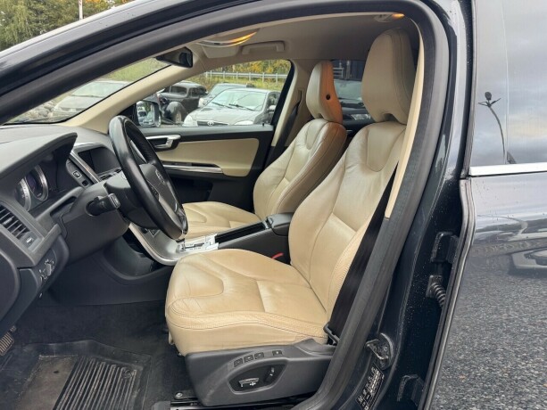 volvo-xc-60-diesel-2012-big-8