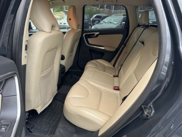 volvo-xc-60-diesel-2012-big-9