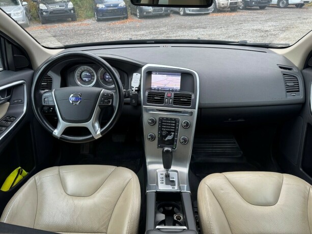 volvo-xc-60-diesel-2012-big-12