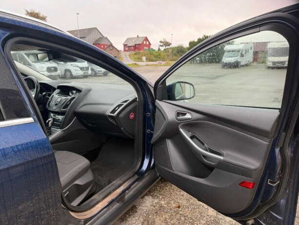 ford-focus-diesel-2012-big-15