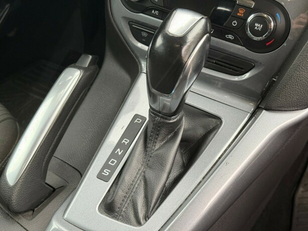 ford-focus-diesel-2012-big-17