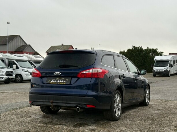 ford-focus-diesel-2012-big-7