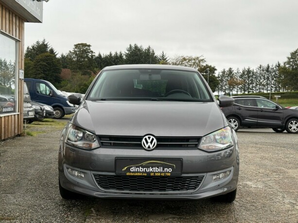 volkswagen-polo-diesel-2010-big-8