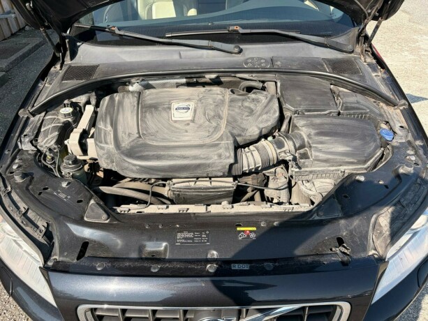 volvo-v70-diesel-2010-big-8