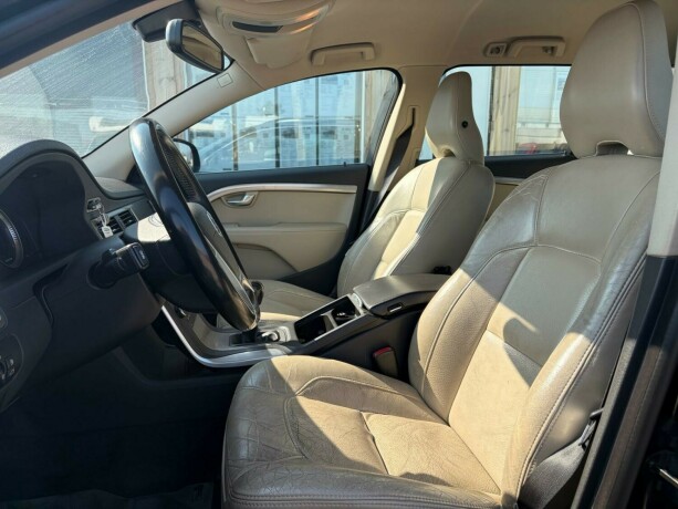 volvo-v70-diesel-2010-big-10