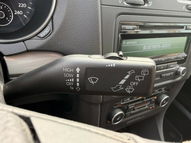 volkswagen-bensin-2012-big-16