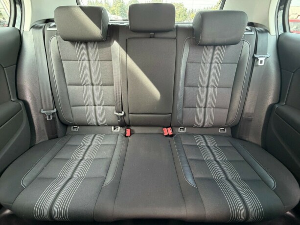 volkswagen-bensin-2012-big-32
