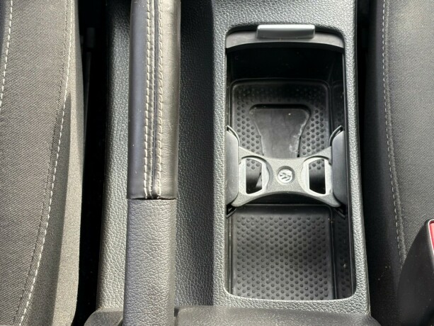 volkswagen-bensin-2012-big-23