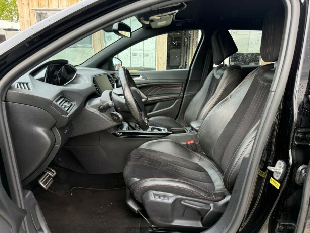 peugeot-308-diesel-2015-big-14