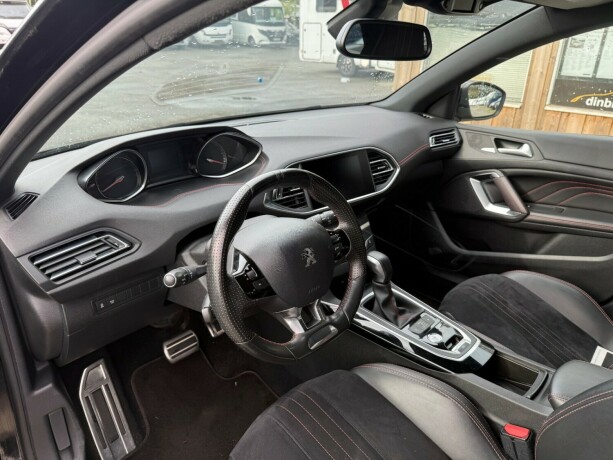 peugeot-308-diesel-2015-big-13