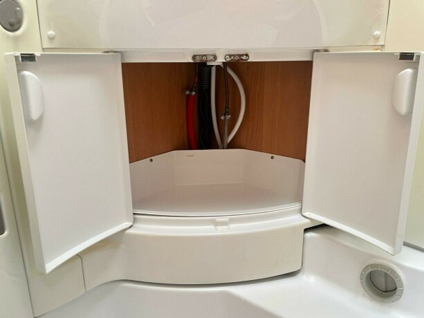 knaus-royale-580-uk-gulvvarme-truma-varme-k248yeseng-sittegruppe-seng-lav-seng-nytt-fortelt-2010-big-42