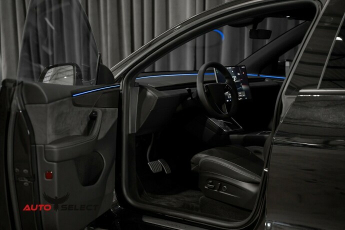 tesla-model-y-elektrisitet-2026-big-36