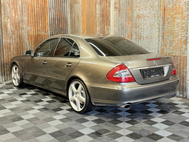 mercedes-benz-e420-diesel-2008-big-8