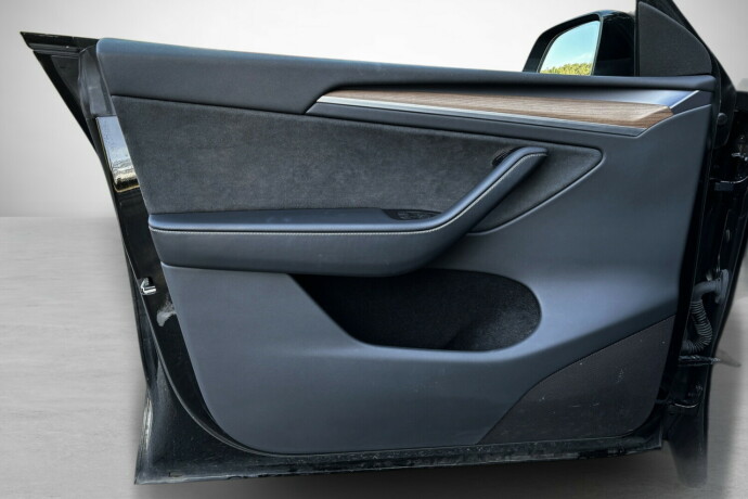 tesla-model-y-elektrisitet-2024-big-13