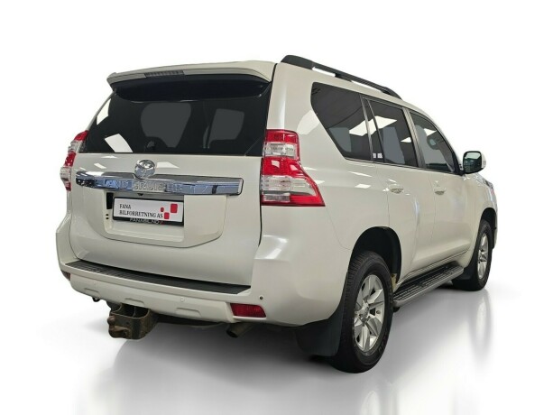 toyota-land-cruiser-diesel-2014-big-3