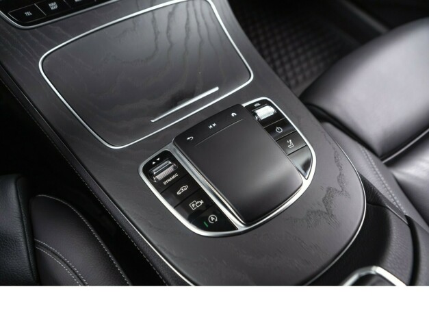 mercedes-benz-e220-d-diesel-2021-big-28
