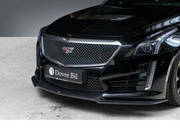 cadillac-cts-v-bensin-2016-big-2