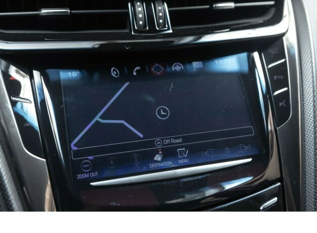 cadillac-cts-v-bensin-2016-big-26