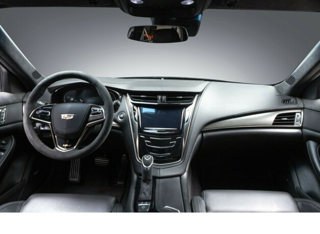 cadillac-cts-v-bensin-2016-big-10