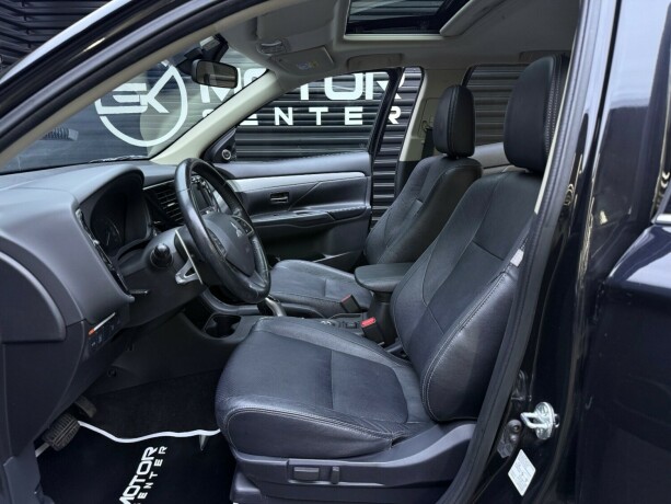mitsubishi-outlander-elektrisitetbensin-2015-big-21
